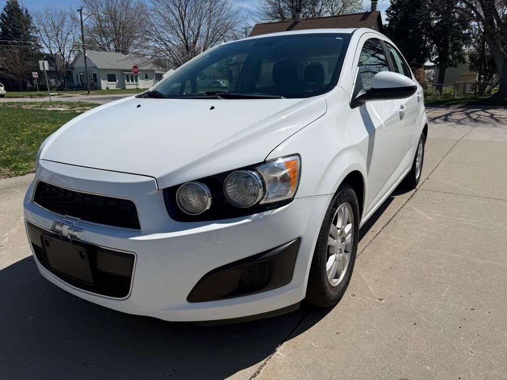 2013 CHEVROLET Sonic