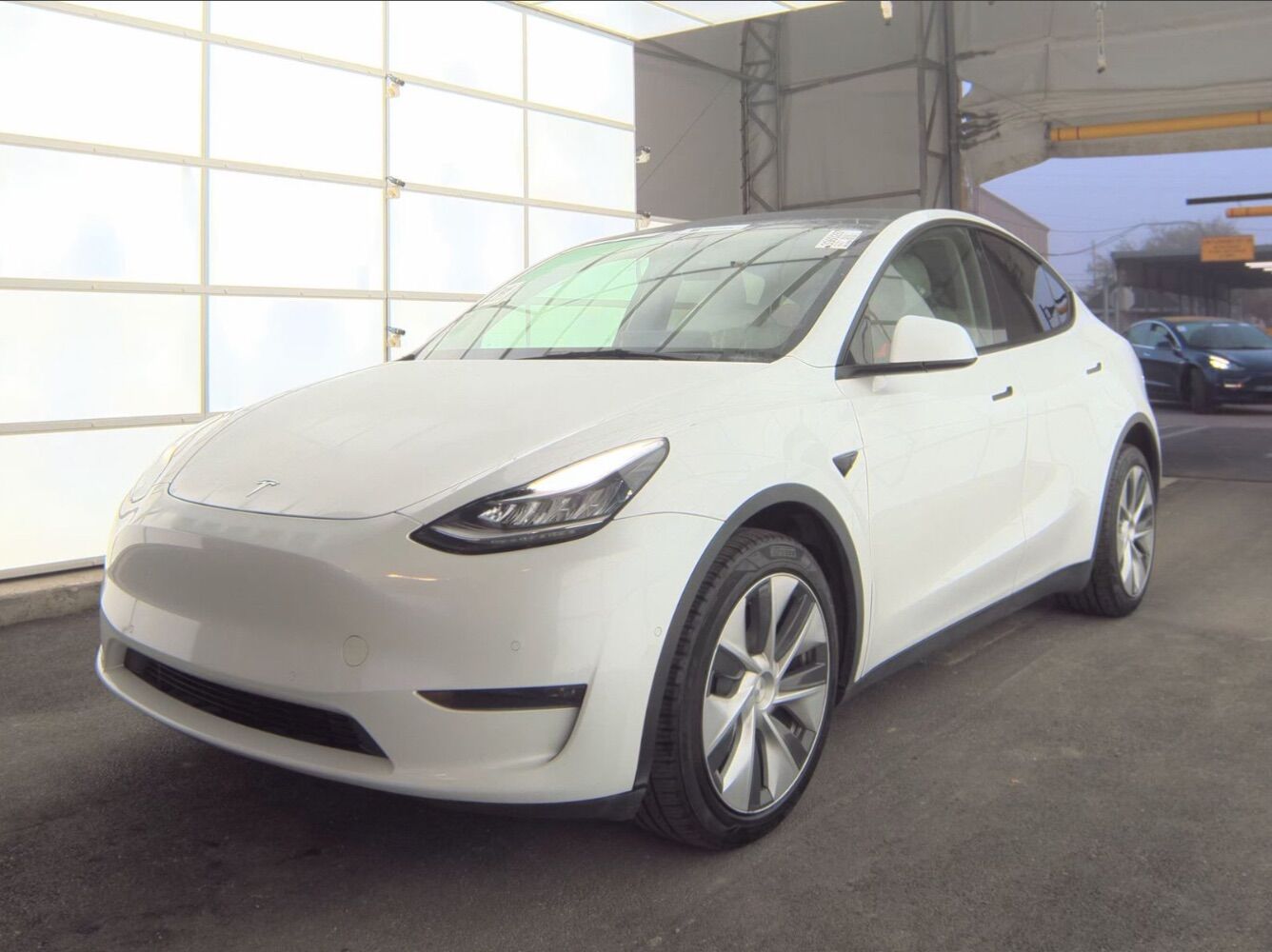2021 TESLA Model Y