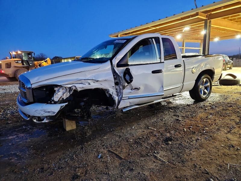 2008 DODGE Ram