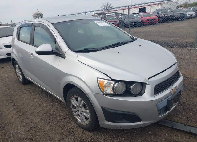 2012 CHEVROLET Sonic