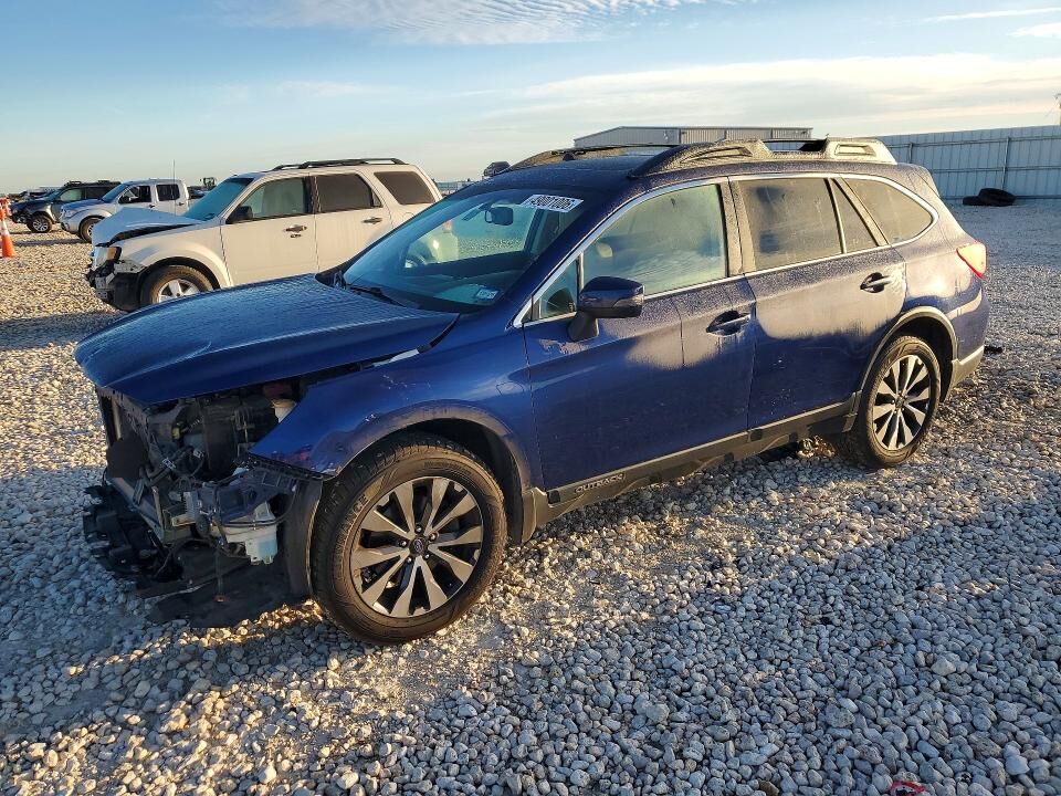 2015 SUBARU Outback