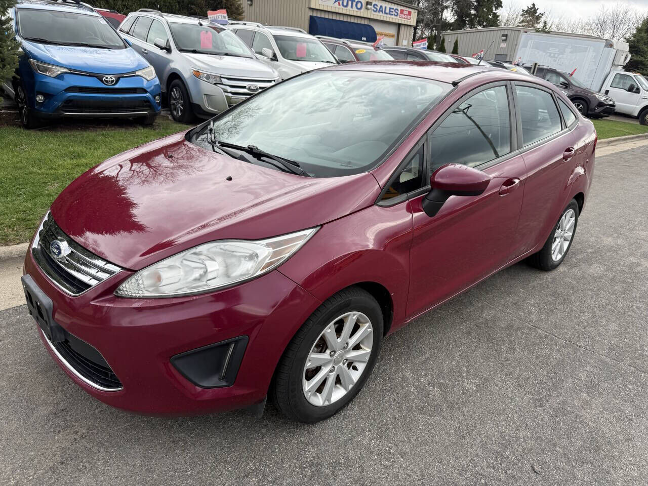 2011 FORD Fiesta