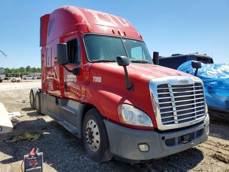 2015 FREIGHTLINER Cascadia