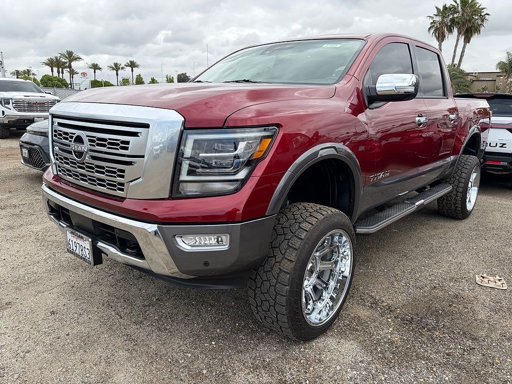 2023 NISSAN Titan
