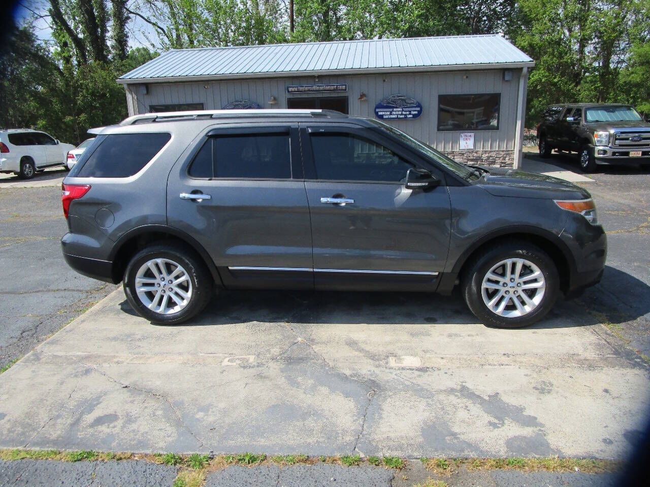 2015 FORD Explorer
