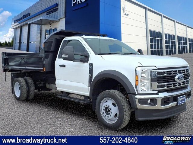 2025 FORD F-550