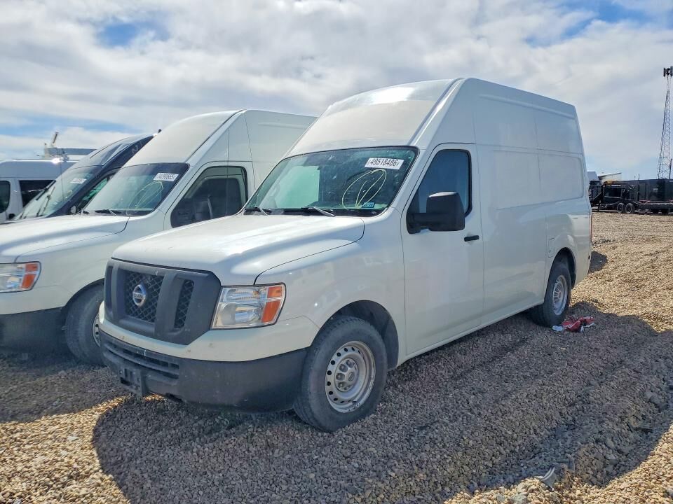 2014 NISSAN NV
