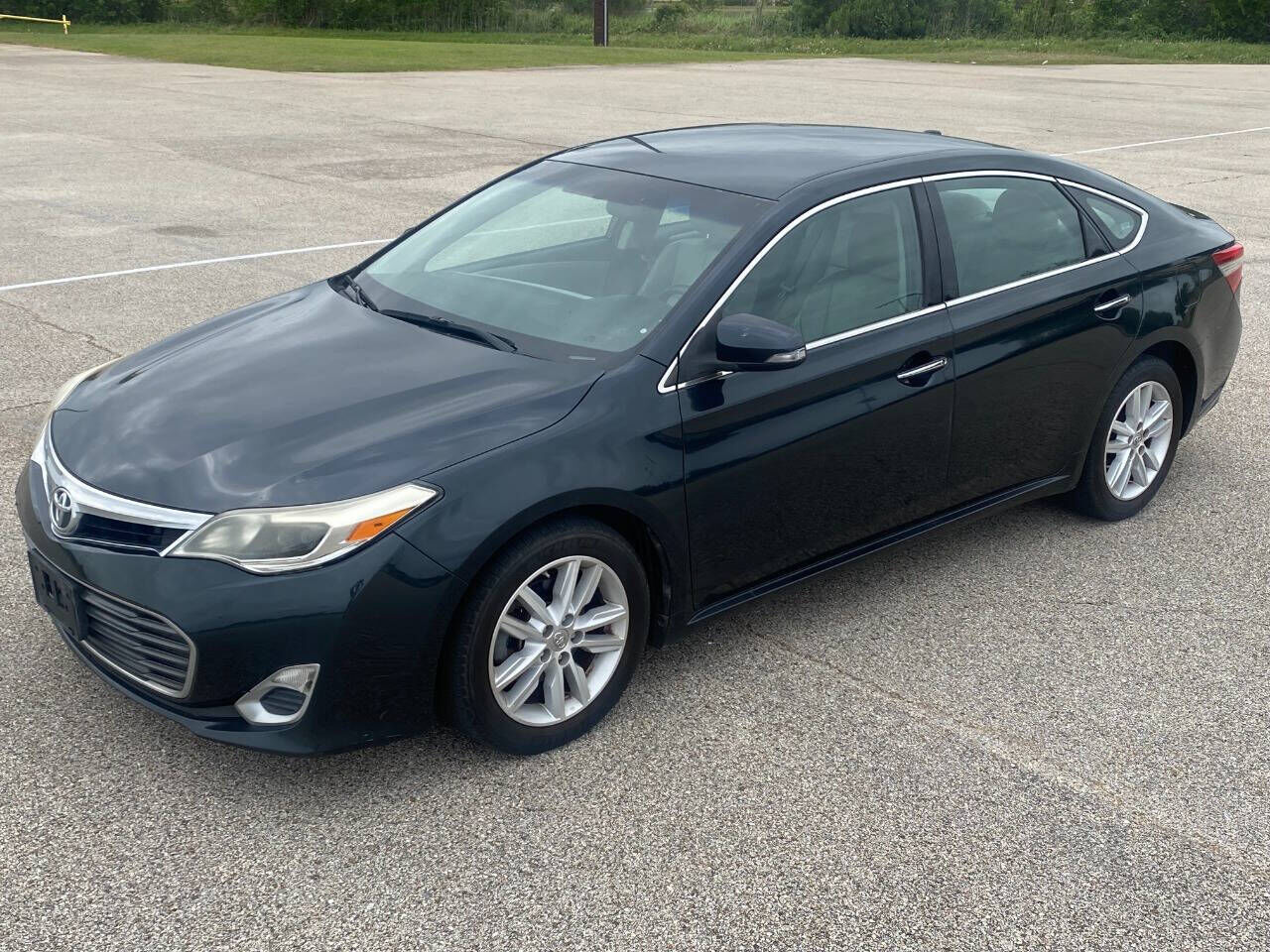 2015 TOYOTA Avalon