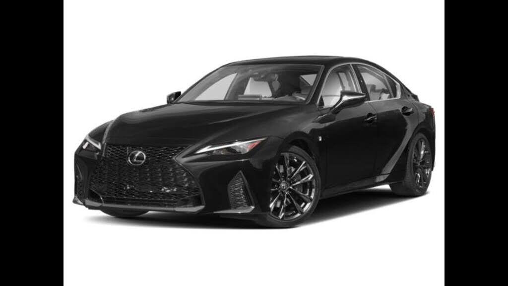 2022 LEXUS IS