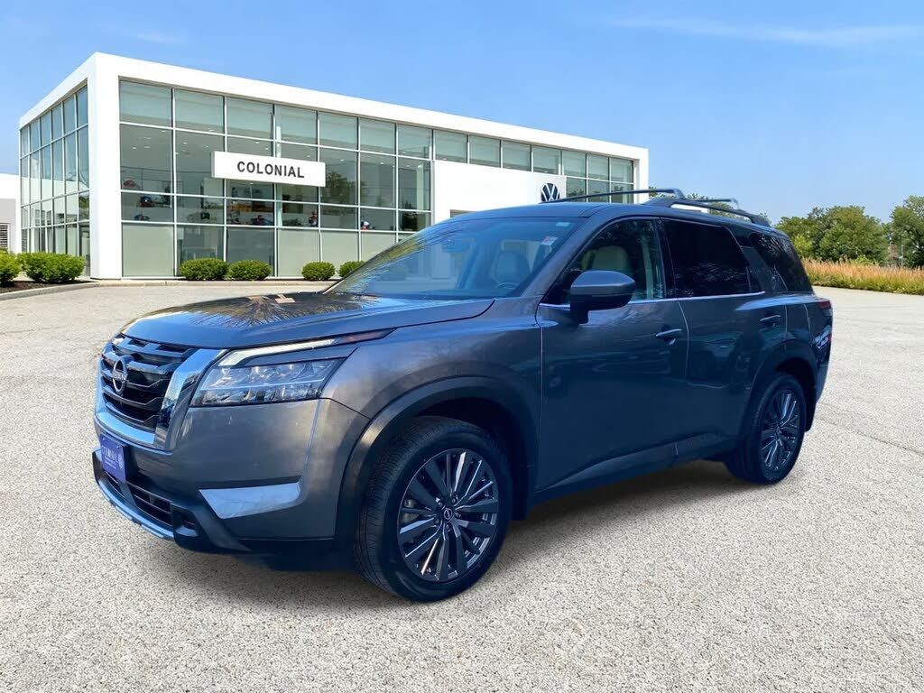 2023 NISSAN Pathfinder
