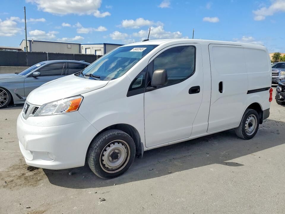 2020 NISSAN NV200