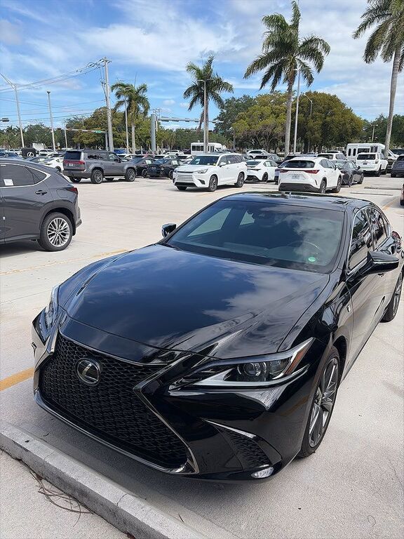 2021 LEXUS ES