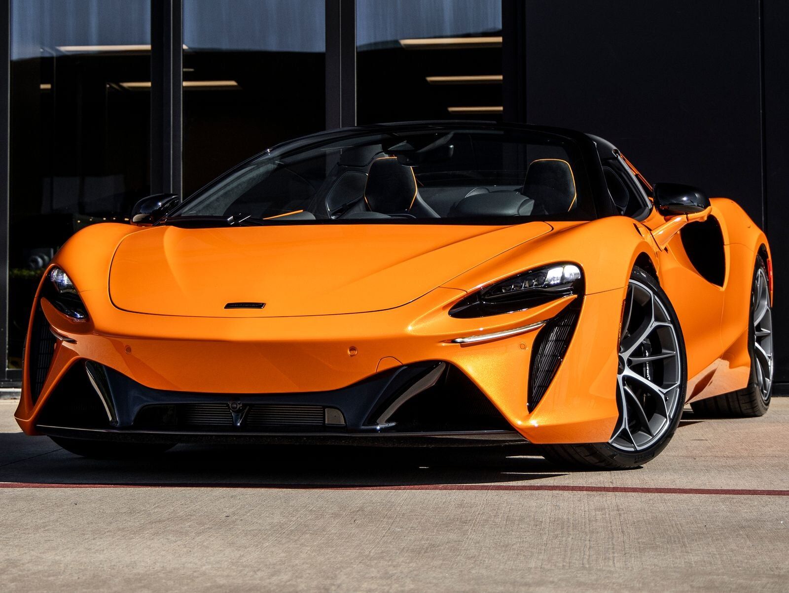 2026 MCLAREN ARTURA