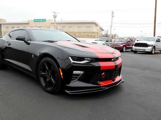 2017 CHEVROLET Camaro