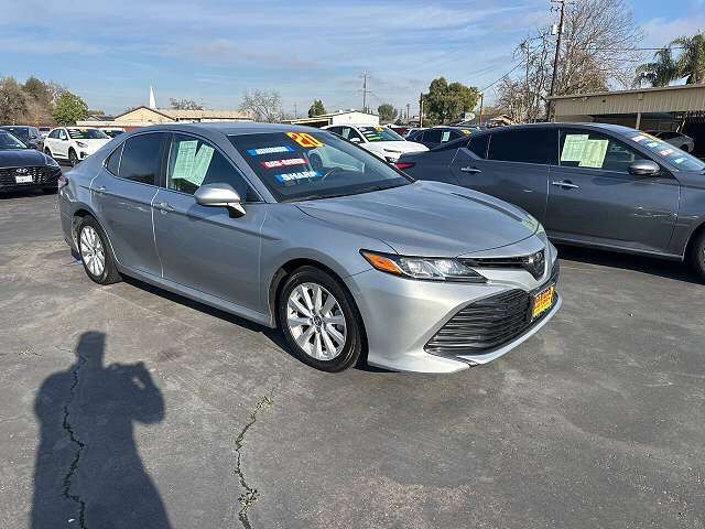 2020 TOYOTA Camry
