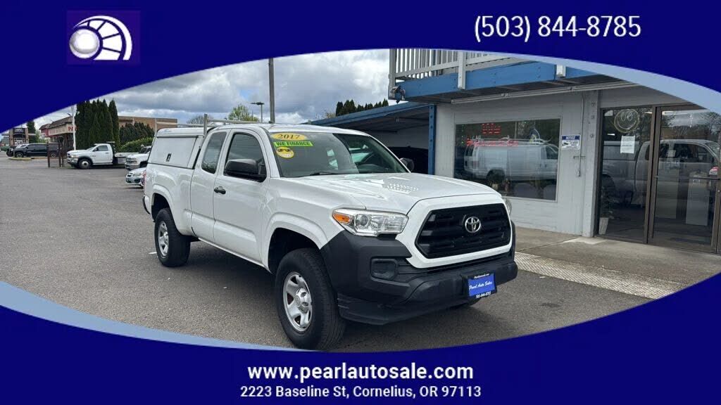 2017 TOYOTA Tacoma