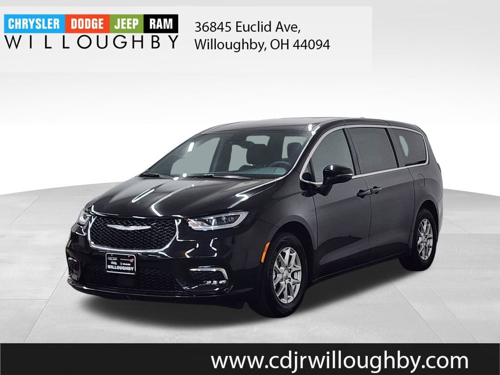 2025 CHRYSLER Pacifica