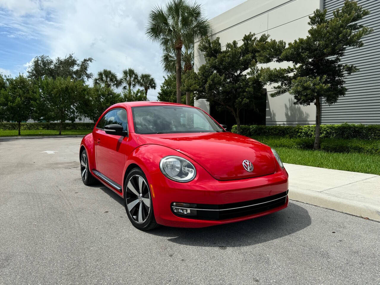 2012 VOLKSWAGEN Beetle