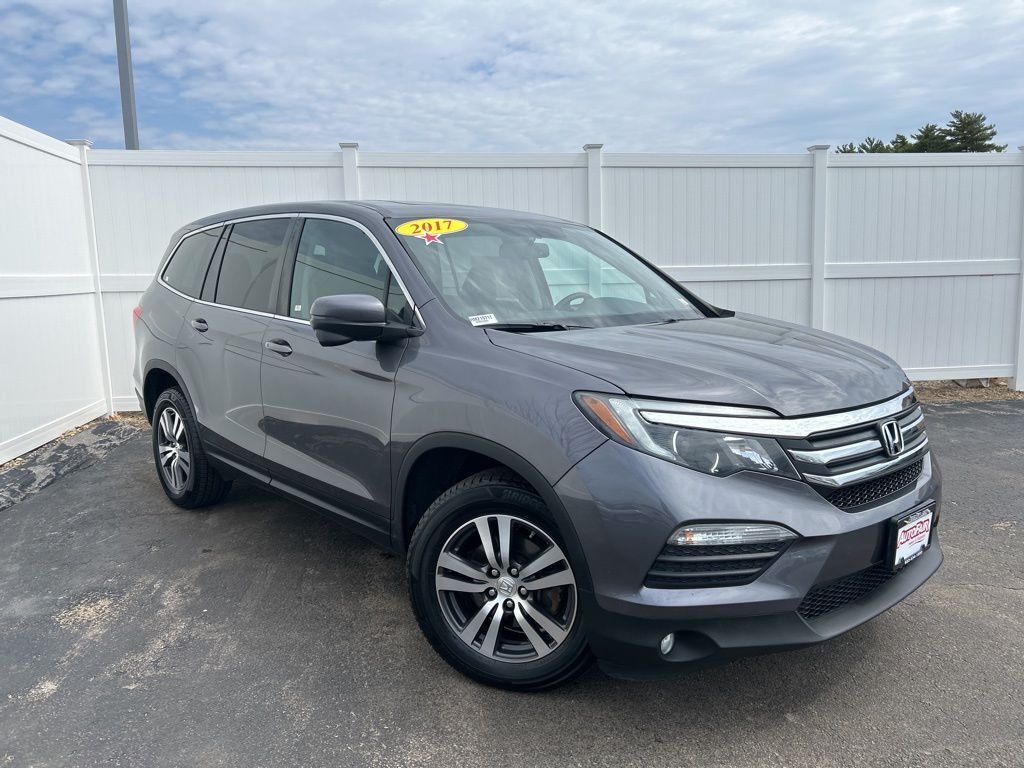 2017 HONDA Pilot