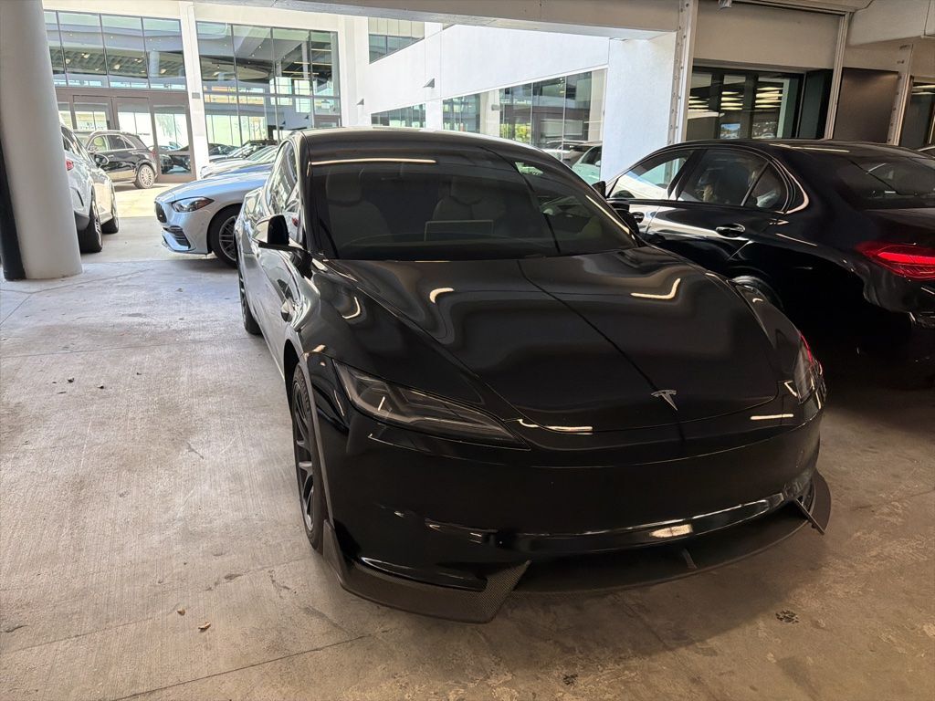 2025 TESLA Model 3