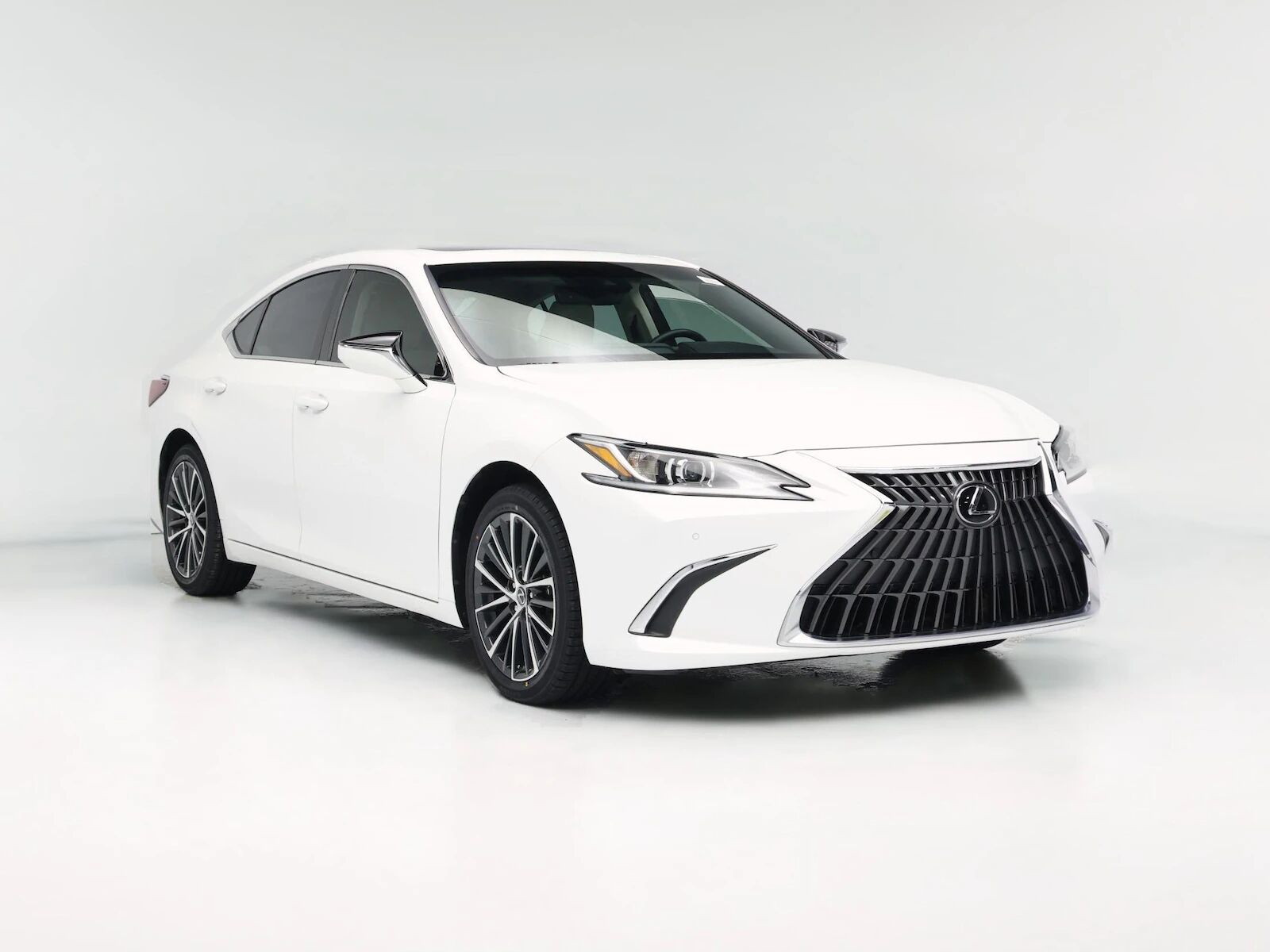 2024 LEXUS ES