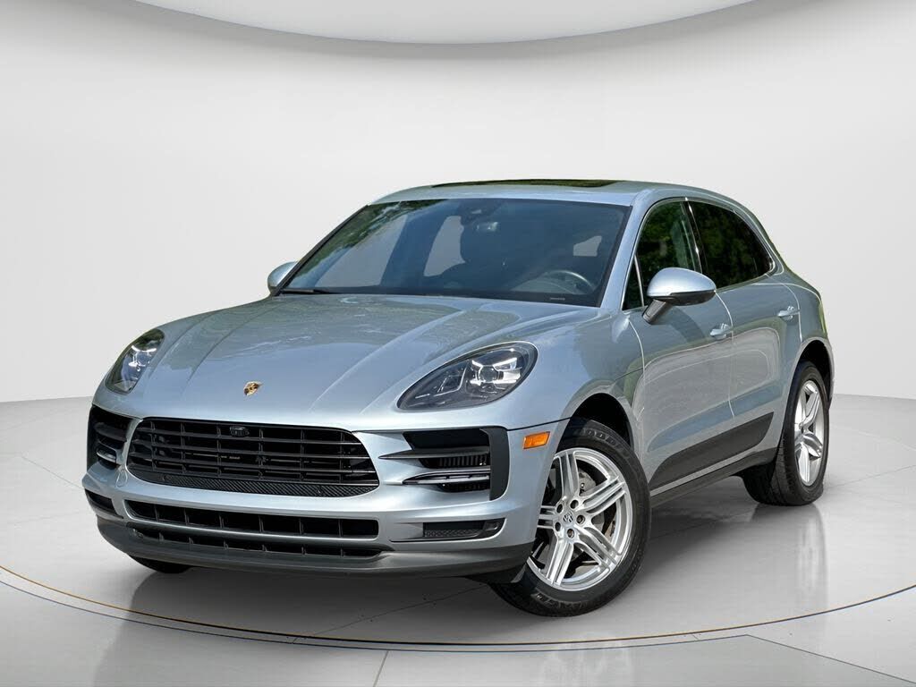 2020 PORSCHE Macan