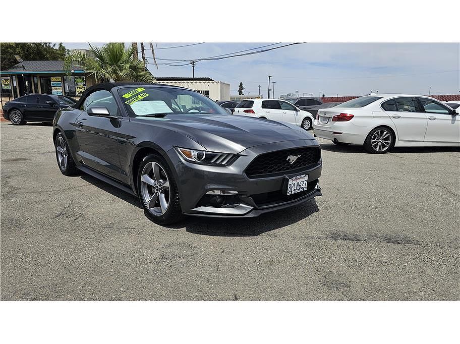 2015 FORD Mustang