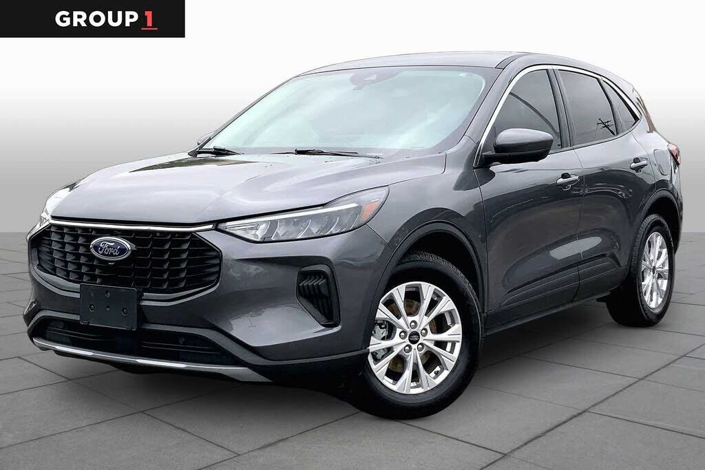 2023 FORD Escape