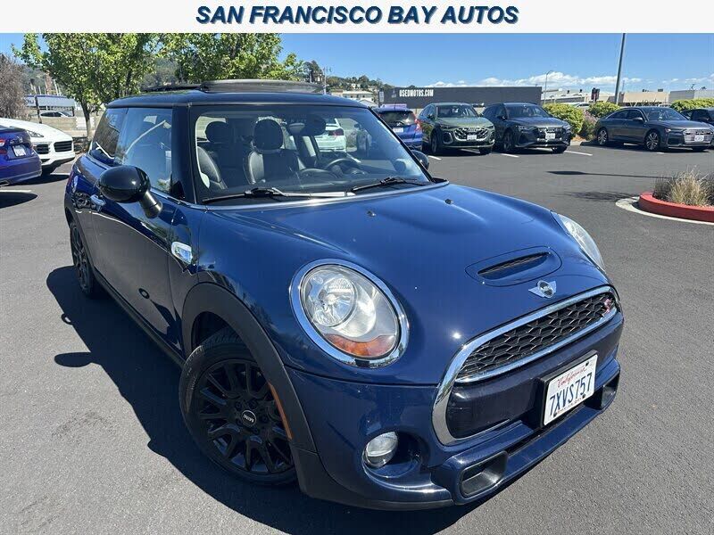 2017 MINI Hardtop