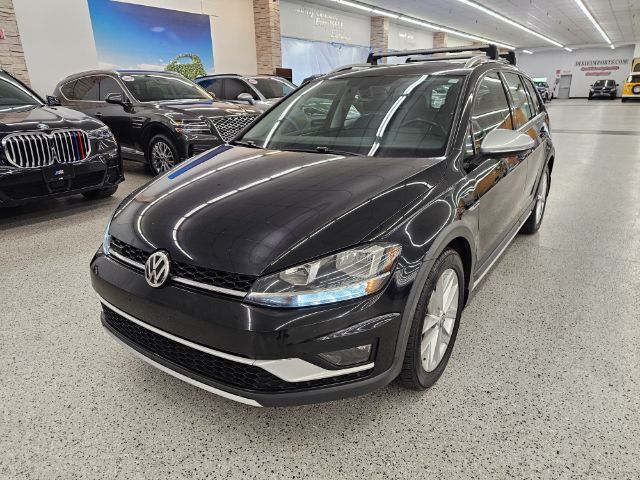2018 VOLKSWAGEN Golf Alltrack
