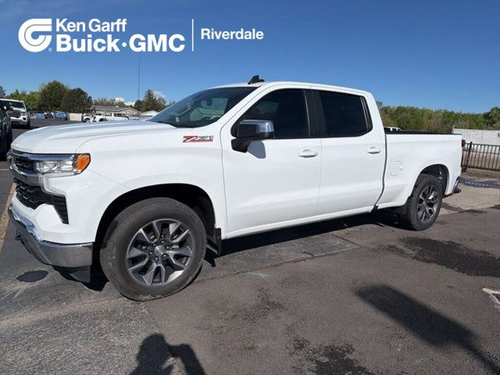 2023 CHEVROLET Silverado