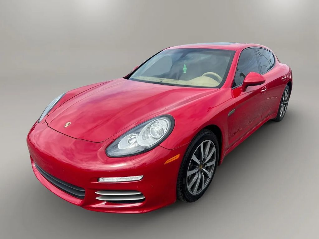 2015 PORSCHE Panamera