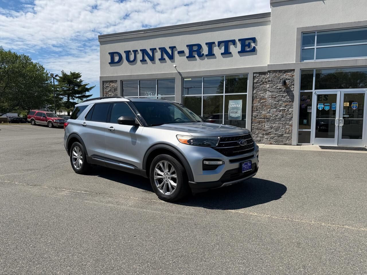 2020 FORD Explorer