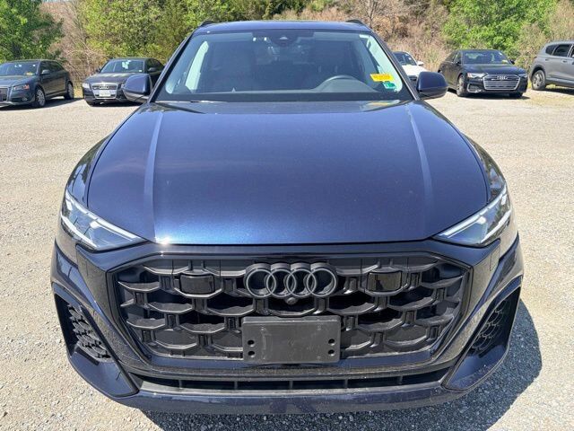 2025 Audi Q8