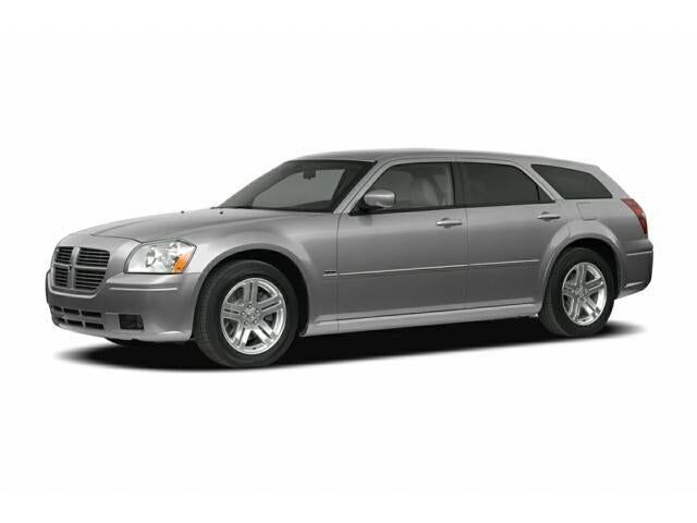 2005 DODGE Magnum