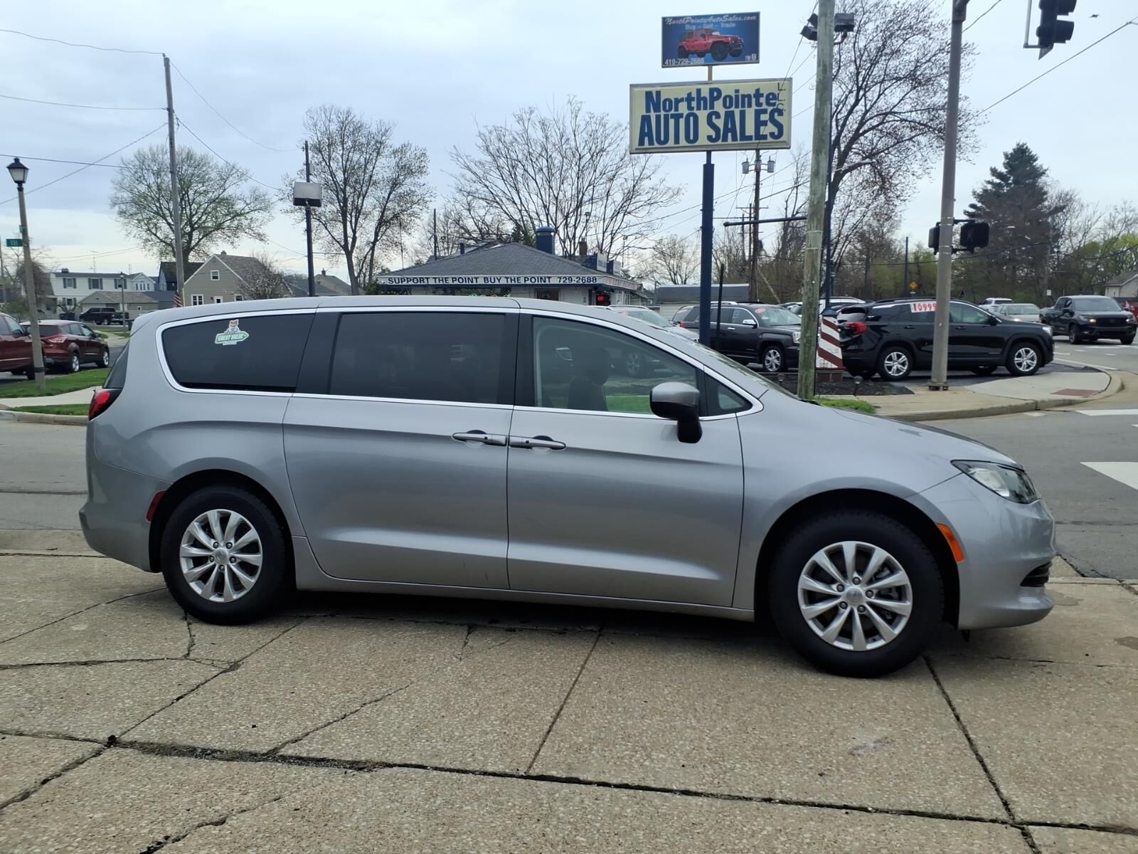 2017 CHRYSLER Pacifica