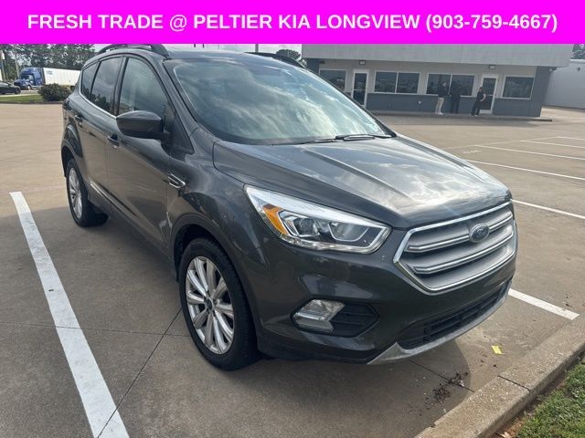 2019 FORD Escape