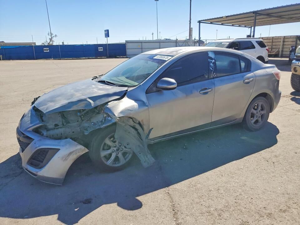 2011 MAZDA Mazda3