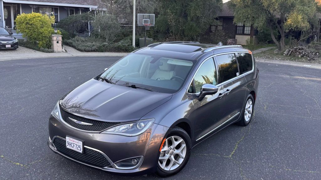 2020 CHRYSLER Pacifica