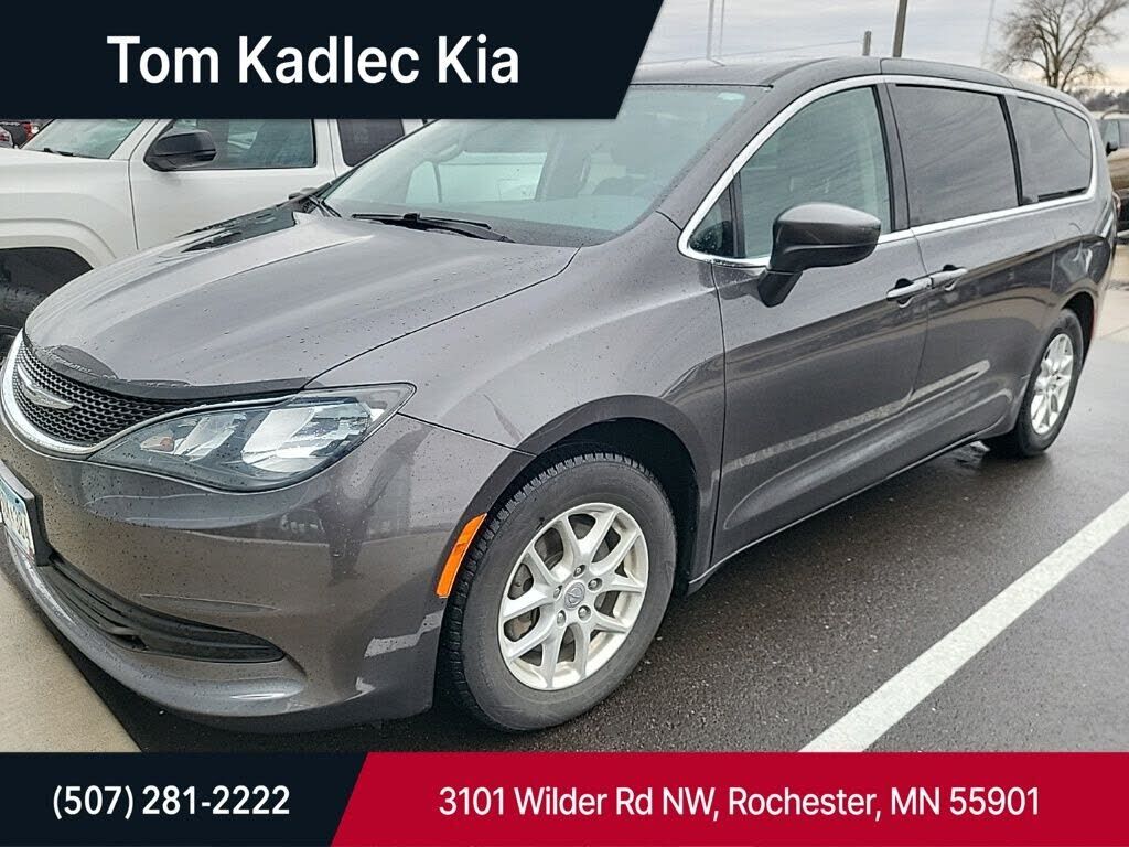 2017 CHRYSLER Pacifica