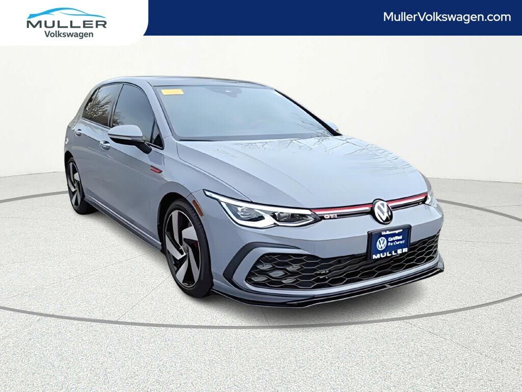 2022 VOLKSWAGEN Golf GTI