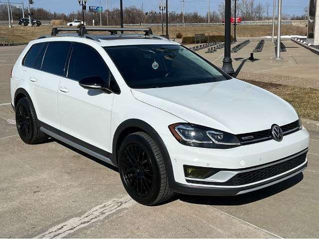 2019 VOLKSWAGEN Golf Alltrack