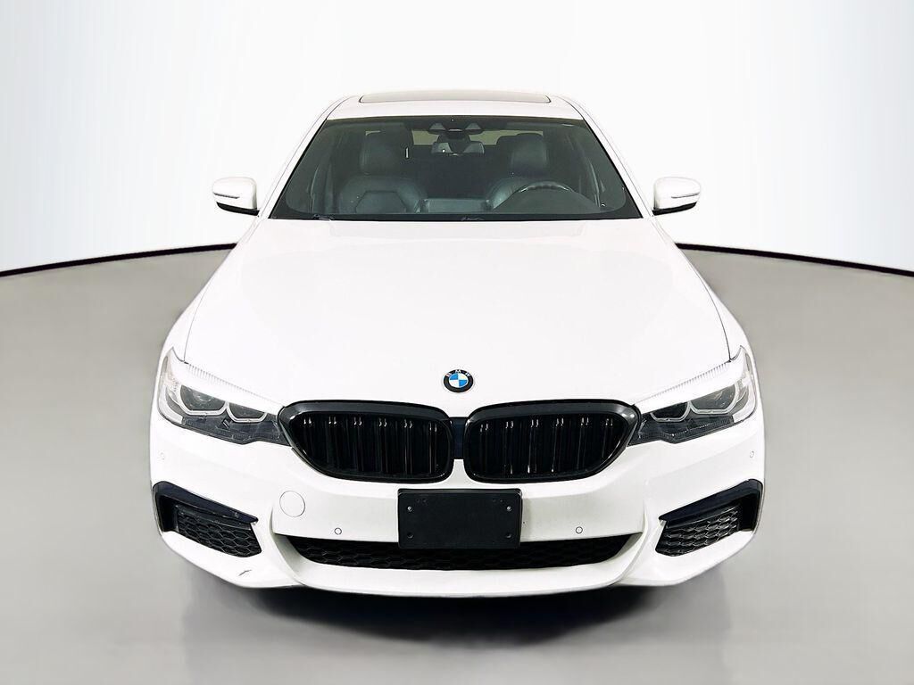 2019 BMW 530e