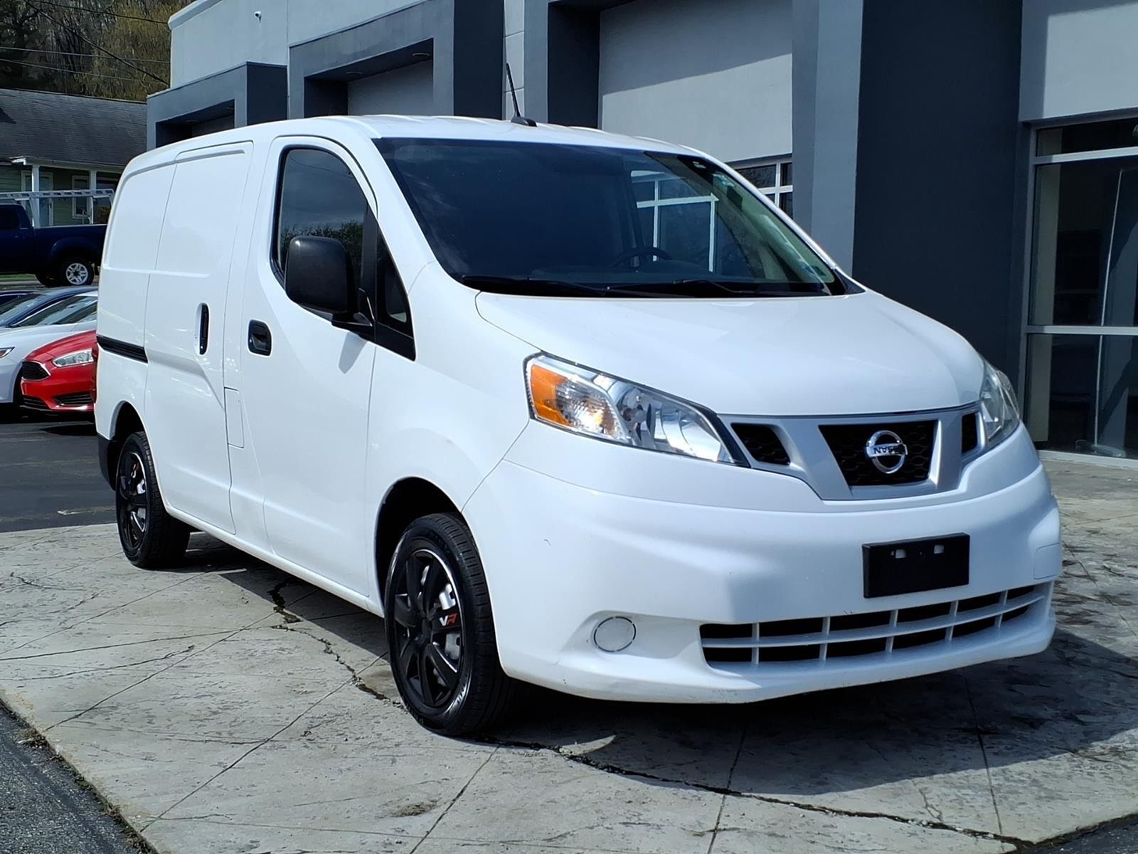 2020 NISSAN NV200