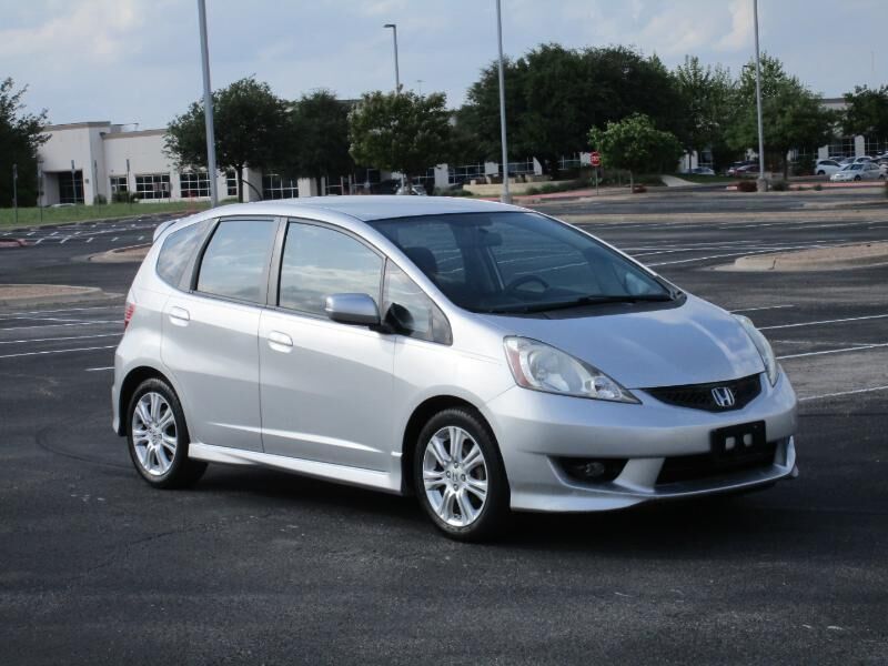 2011 HONDA Fit