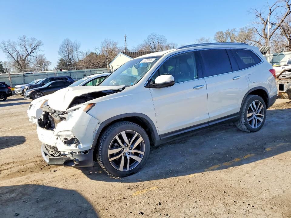 2017 HONDA Pilot
