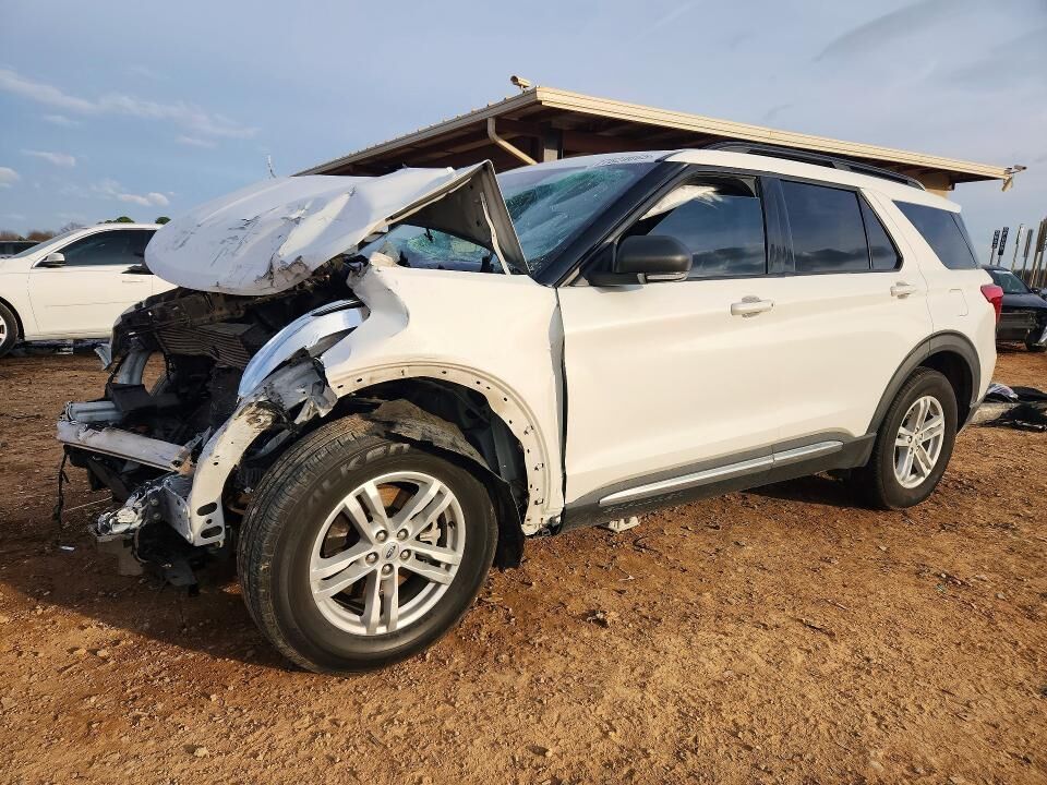 2021 FORD Explorer