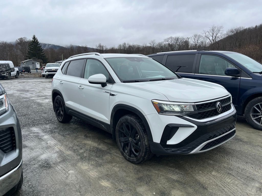2023 VOLKSWAGEN Taos 4Motion