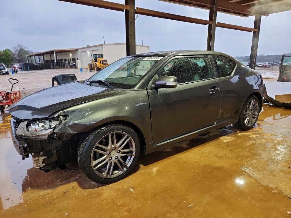 2011 TOYOTA SCION
