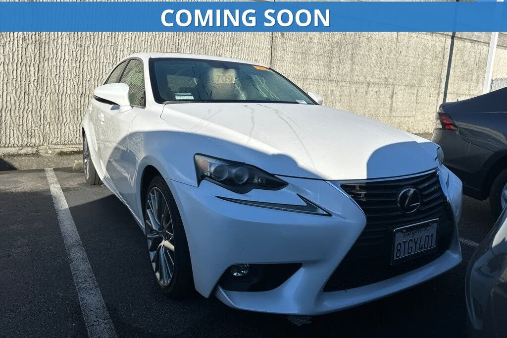 2015 LEXUS IS